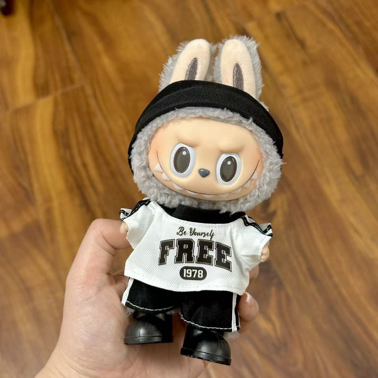 labubu rubeliu daizainas 40