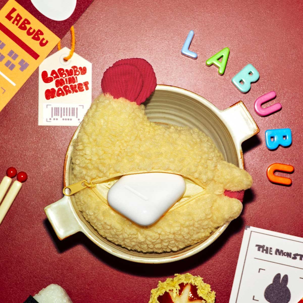 Labubu The Monsters Wacky Mart Kopfhörerhülle – Bild 4